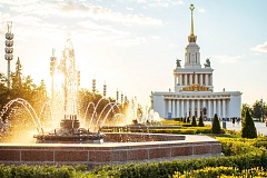 Насыщенная экскурсионная программа ждет гостей ВДНХ в честь Дня города